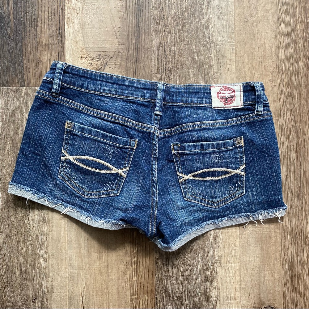 Distressed Jean Shorts - Picture 4 of 7